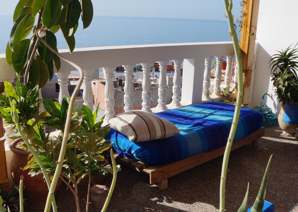 Sundesk Coworking And B&B Тагазут Екстер'єр фото