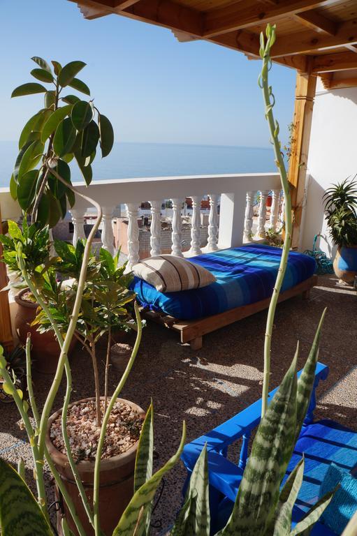Sundesk Coworking And B&B Тагазут Екстер'єр фото