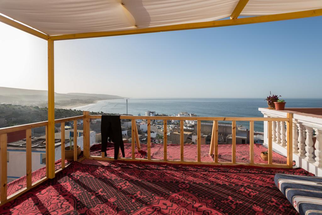 Sundesk Coworking And B&B Тагазут Екстер'єр фото